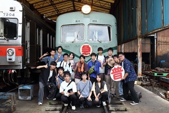 ファイル 2005-1.jpg